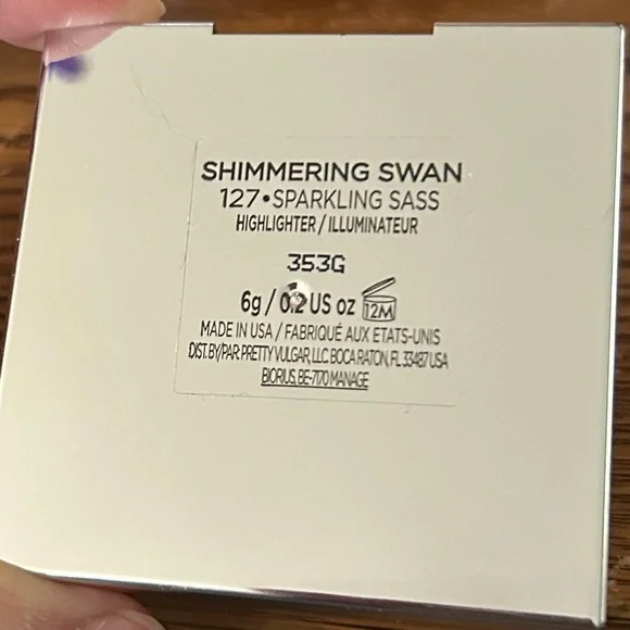 Pretty Vulgar Shimmering Swan Powder Vegan Highlighter NWOB in Sparkling Sass - Picture 13 of 16